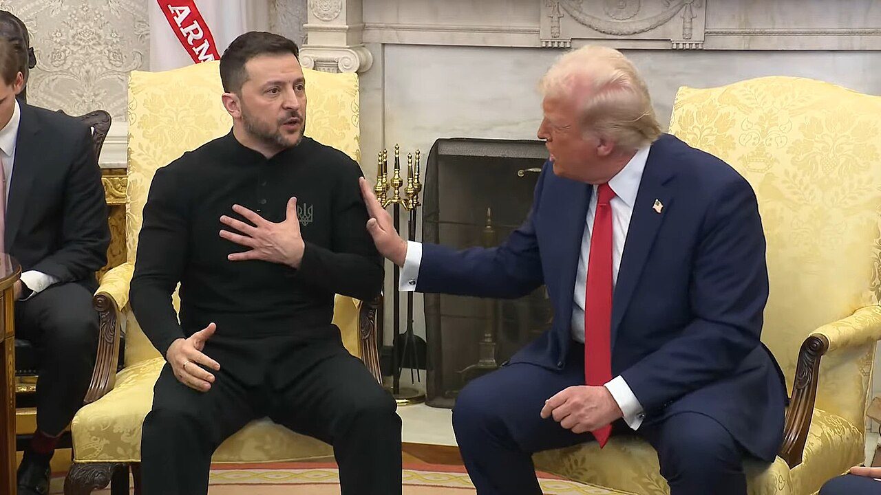 Donald Trump and Volodymyr Zelenskyy in the Oval Office in February 2025 (file photo)