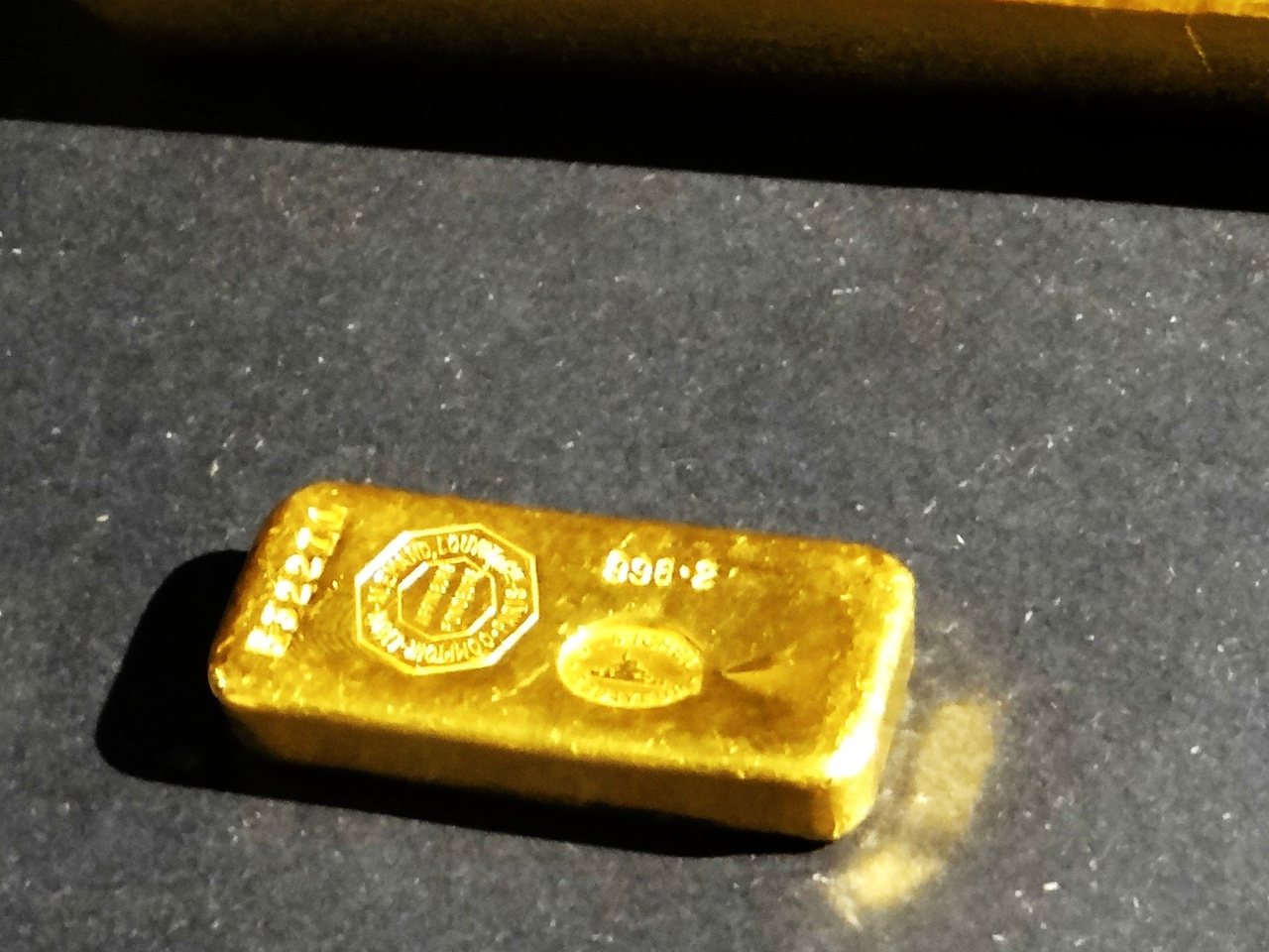 Gold bars