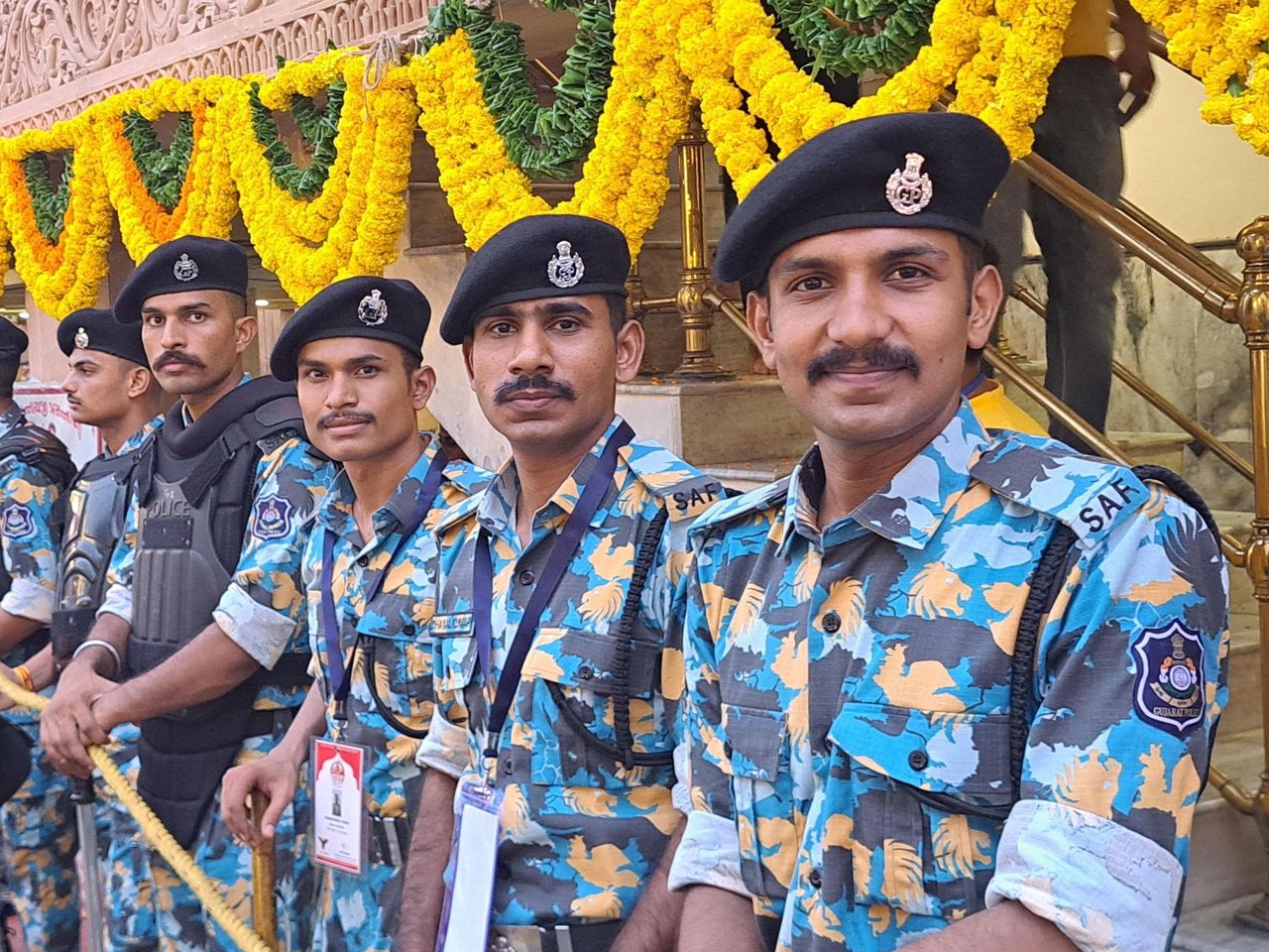 Gujarat Police vehicle or insignia
