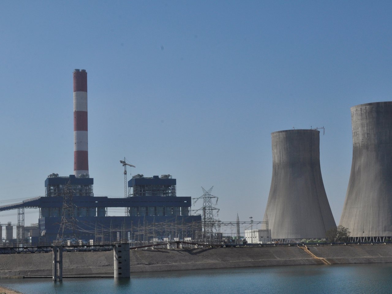 छत्तीसगढ़ के रायखेड़ा में कोयले से चलने वाला बिजलीघर (फ़ाइल फ़ोटो)