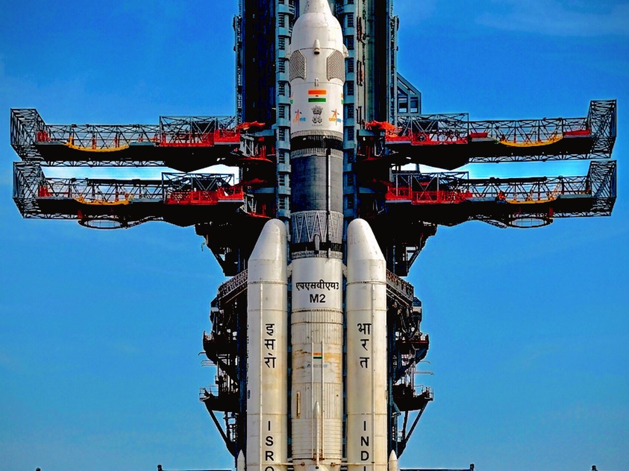 गगनयान मिशन के लिए इसरो का मानव-योग्य एलवीएम3 रॉकेट (फ़ाइल फ़ोटो)