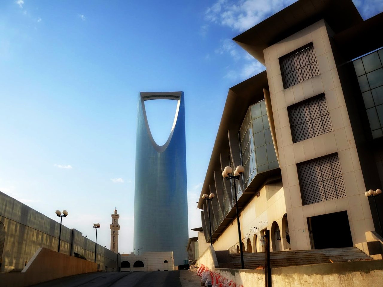 The Kingdom Centre tower in Riyadh (file photo)