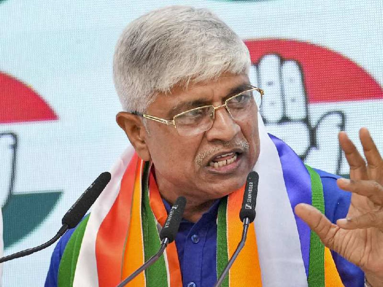 Congress leader Rajendra Pal Gautam (file photo)